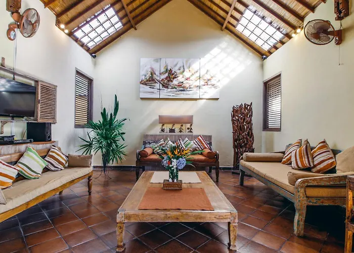 ヴィラ Orchidea - Private Tropical In Seminyak, Walking Distance To